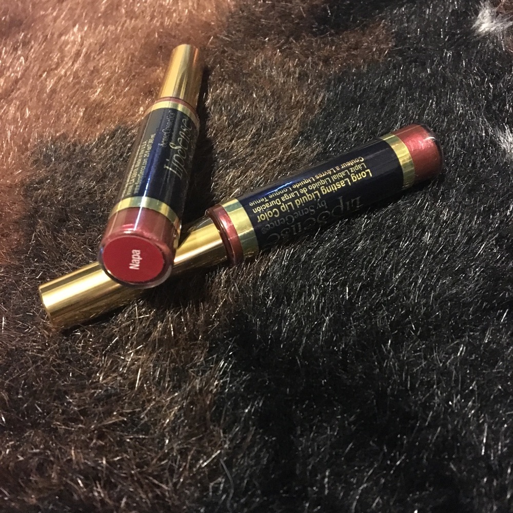 LipSense!! - Picture 8 of 8